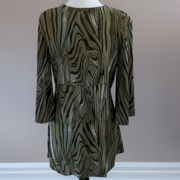 Beaded Waist Detail Top - Picture 5 of 8